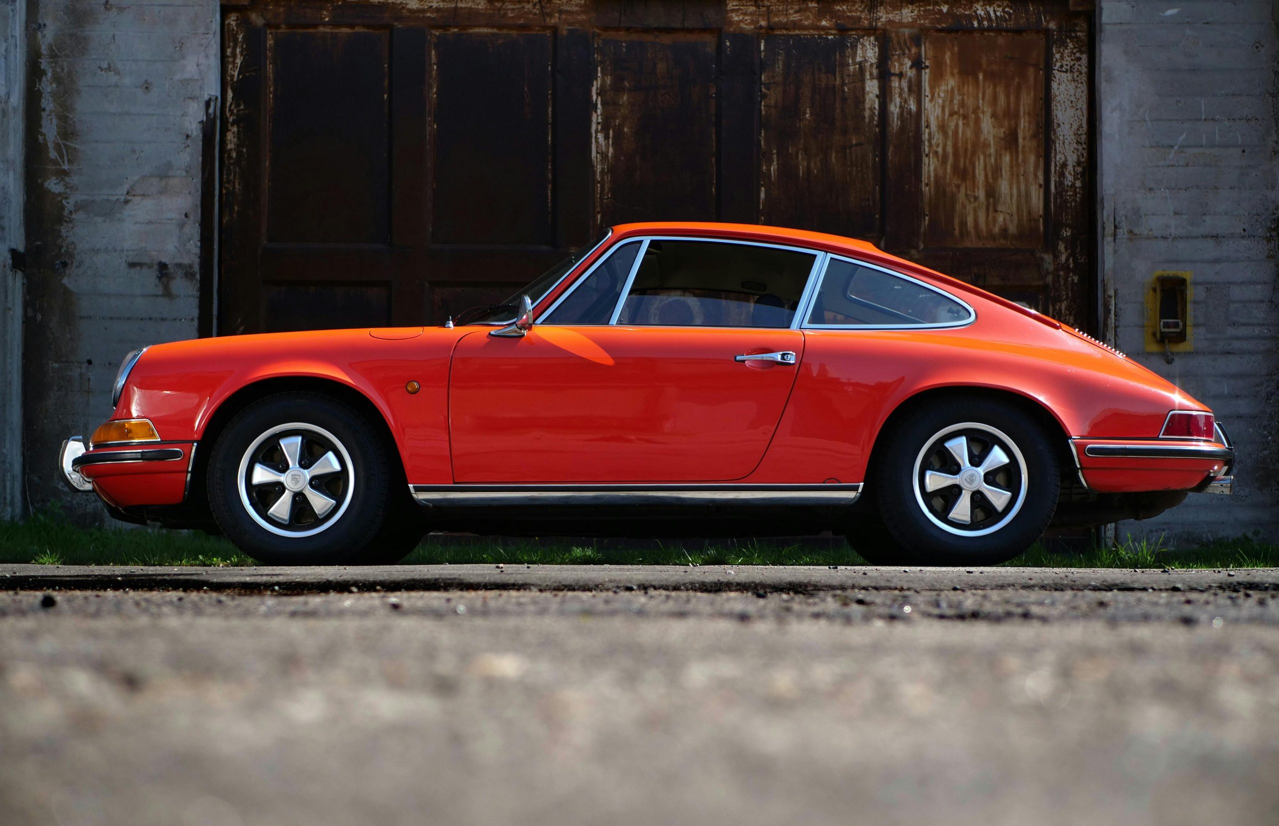 pexels-nordic-overdrive-202768-1082655 mobil
